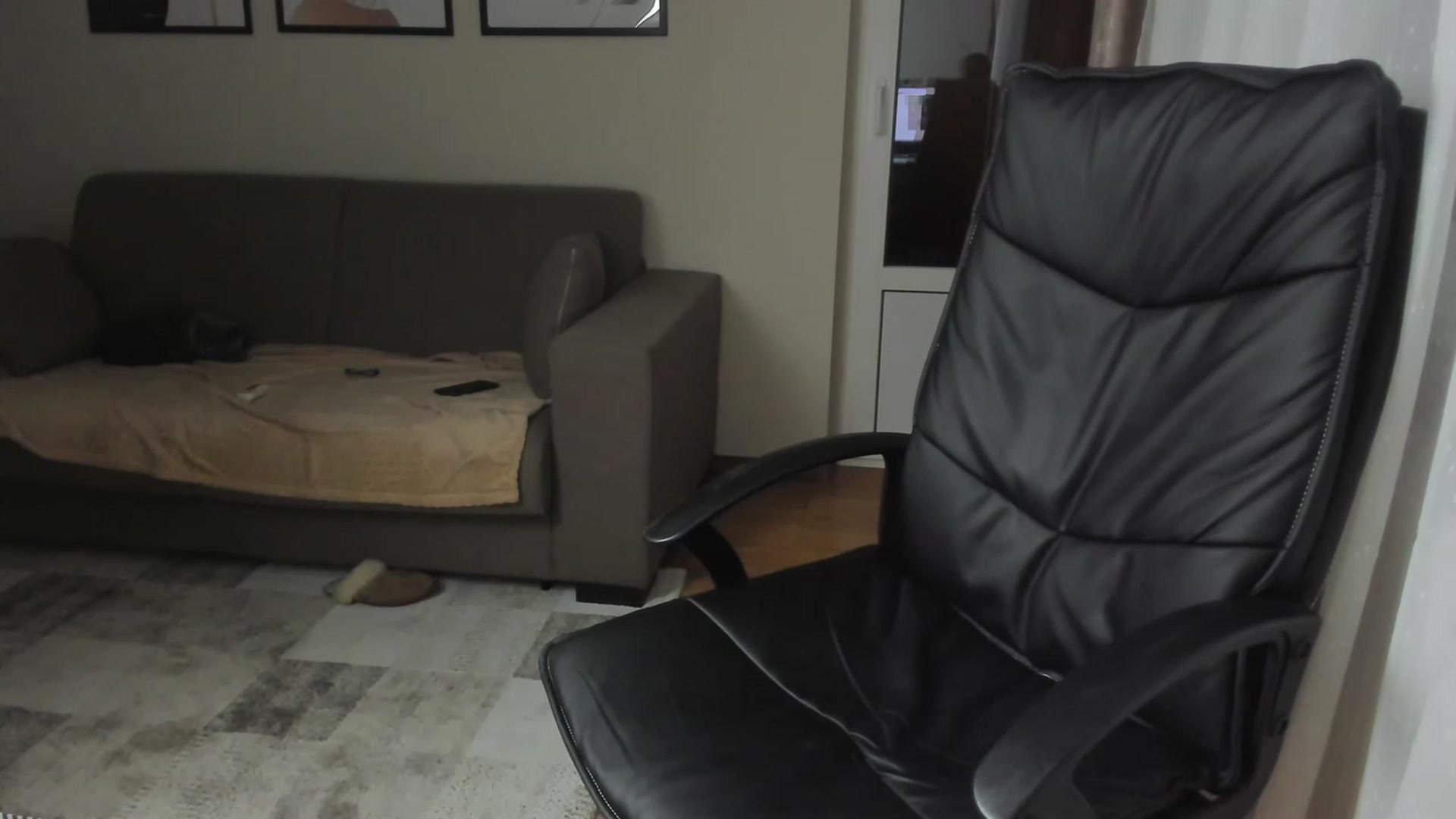 Gallery image thumbnail from Erika_higgins's myfreecams stream on, 12/01/2022, 15:29 image 17 of 20