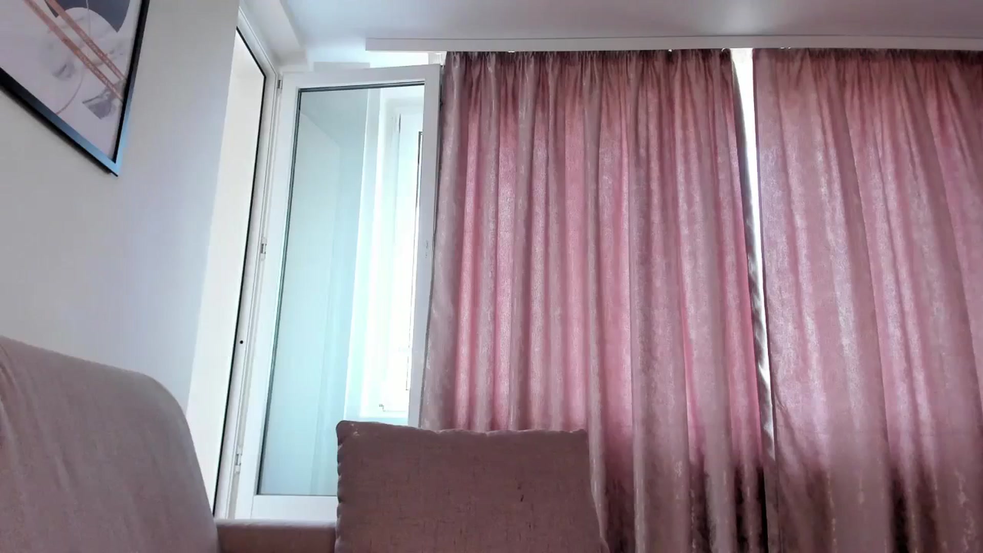 Gallery image thumbnail from Erika_higgins's myfreecams stream on, 09/29/2023, 14:47 image 18 of 20