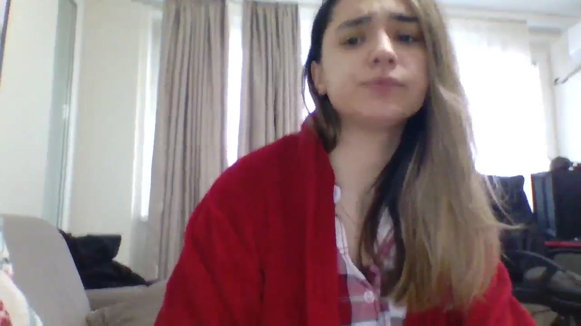 Gallery image thumbnail from Erika_higgins's myfreecams stream on, 03/12/2024, 16:06 image 15 of 20