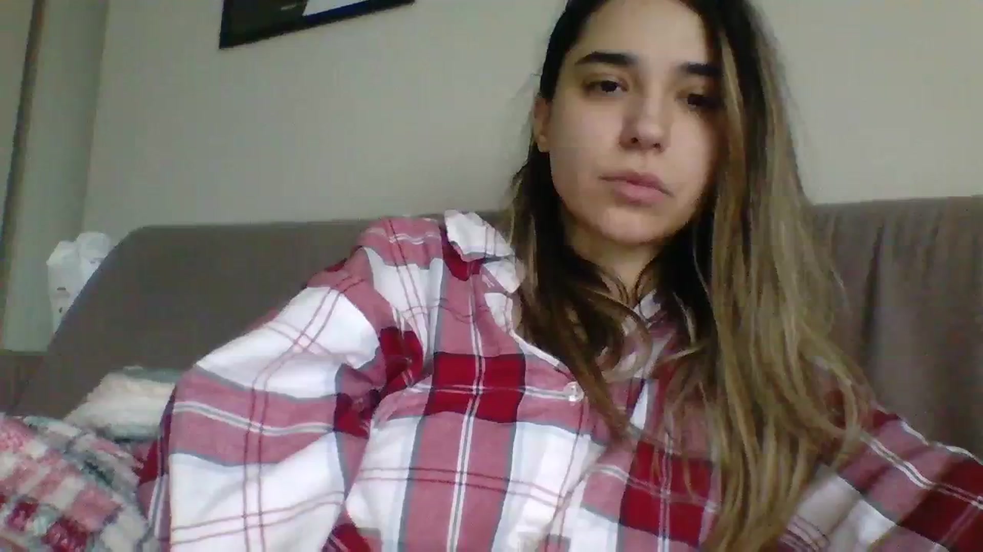 Gallery image thumbnail from Erika_higgins's myfreecams stream on, 03/12/2024, 16:06 image 9 of 20