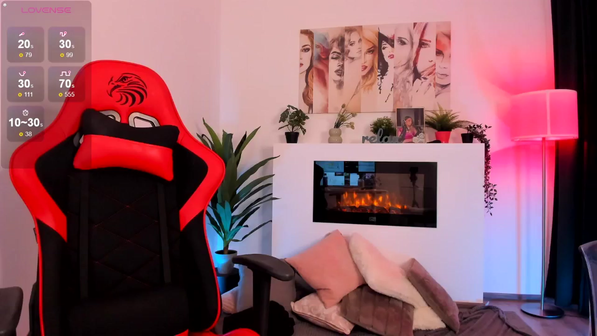 Gallery image thumbnail from Erika_higgins's myfreecams stream on, 06/18/2024, 17:16 image 10 of 20