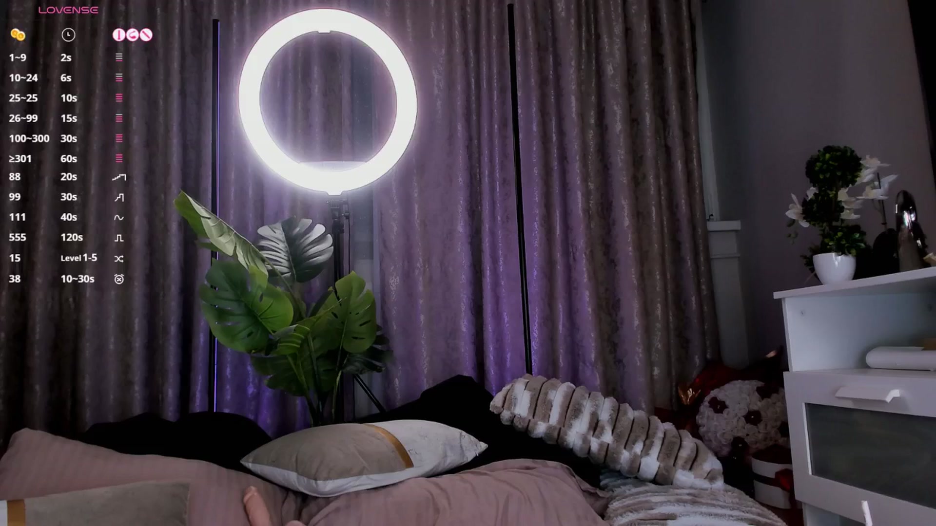 Gallery image thumbnail from Erika_higgins's myfreecams stream on, 06/24/2025, 02:55 image 12 of 20