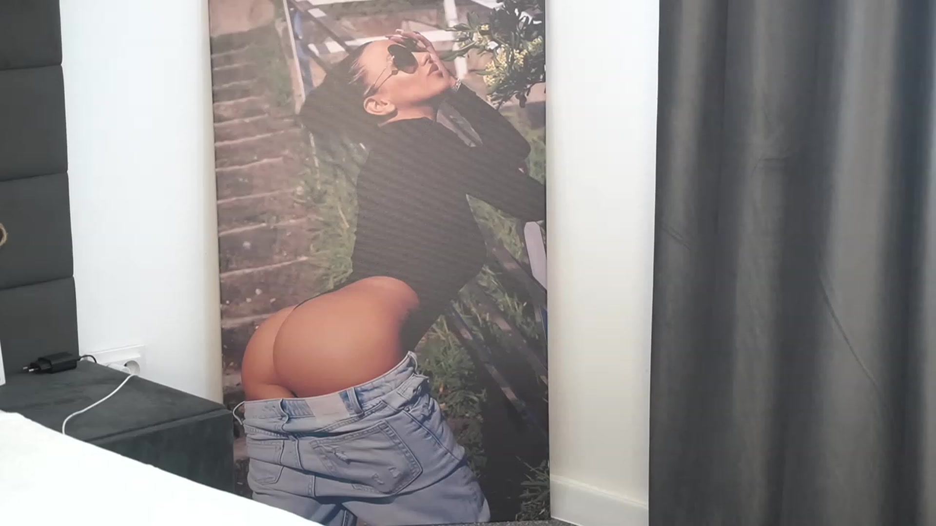 Gallery image thumbnail from Erikabee's myfreecams stream on, 06/10/2023, 10:47 image 2 of 20