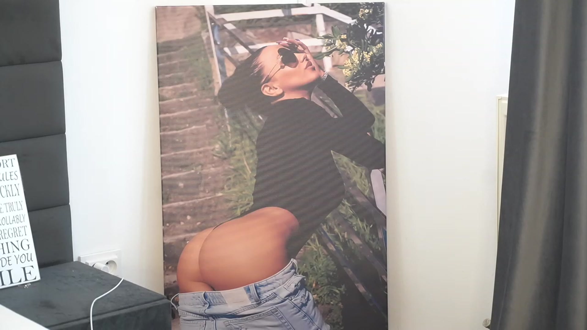 Gallery image thumbnail from Erikabee's myfreecams stream on, 07/03/2023, 11:00 image 12 of 20