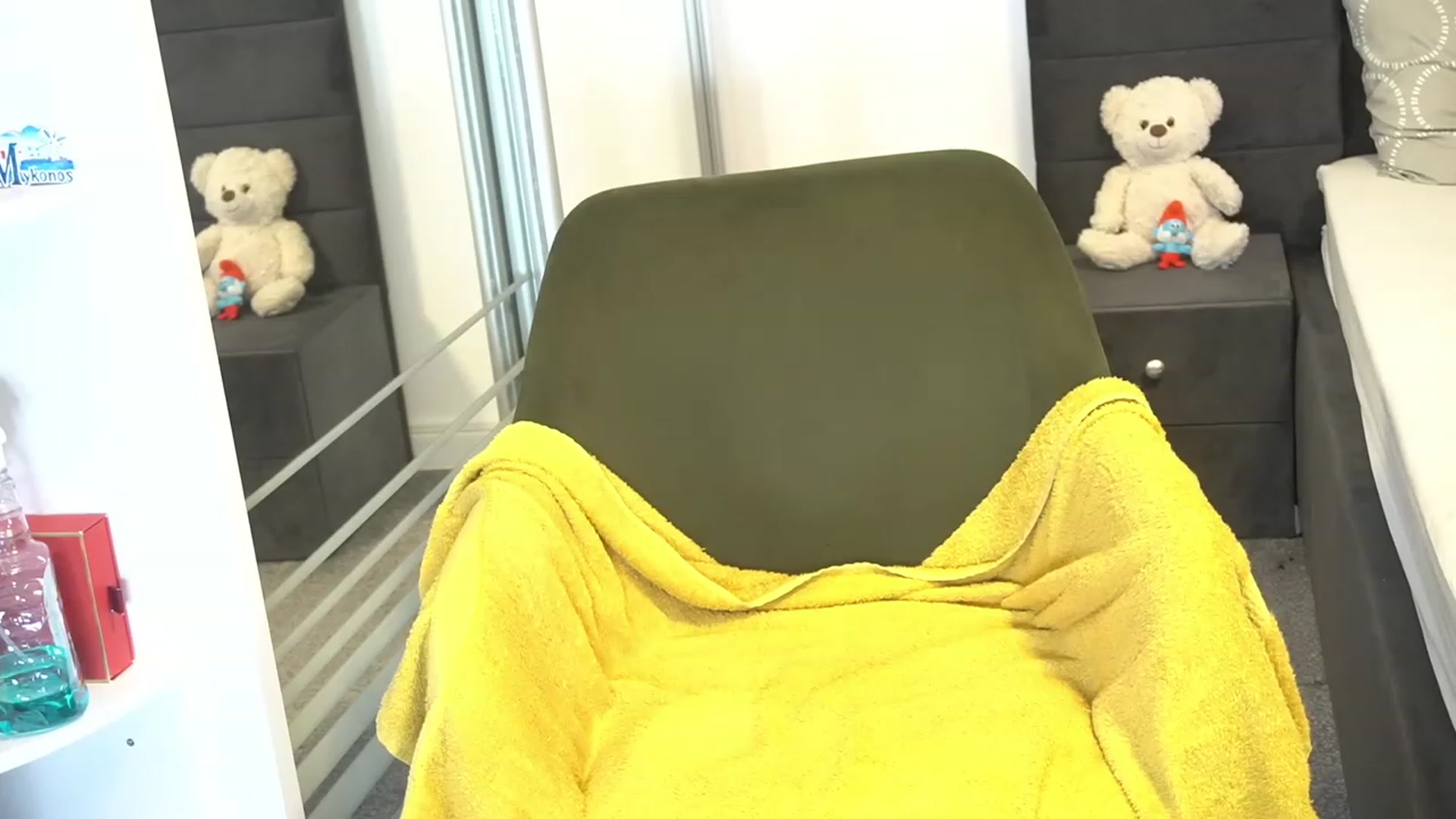 Gallery image thumbnail from Erikabee's myfreecams stream on, 01/26/2024, 10:11 image 1 of 20