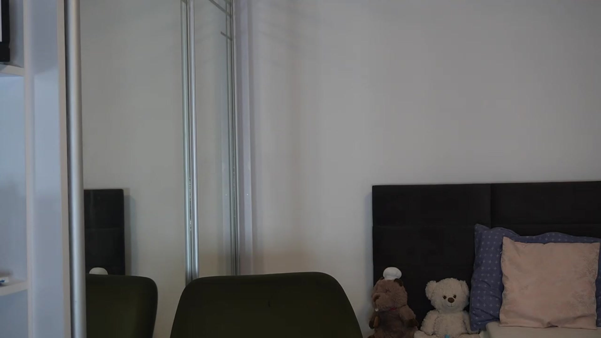 Gallery image thumbnail from Erikabee's myfreecams stream on, 02/21/2024, 09:17 image 20 of 20