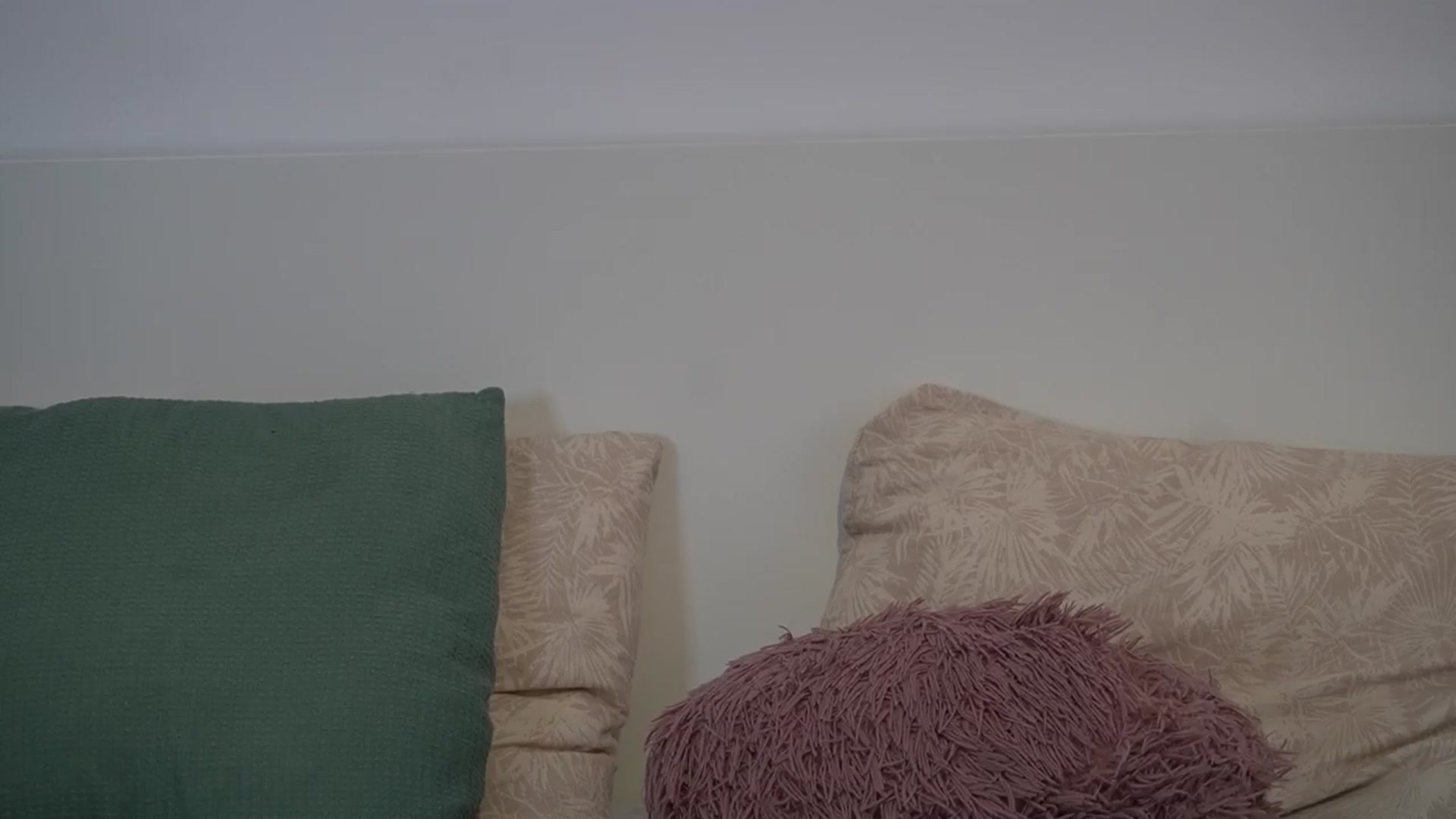 Gallery image thumbnail from Erikabee's myfreecams stream on, 04/15/2024, 09:52 image 19 of 20