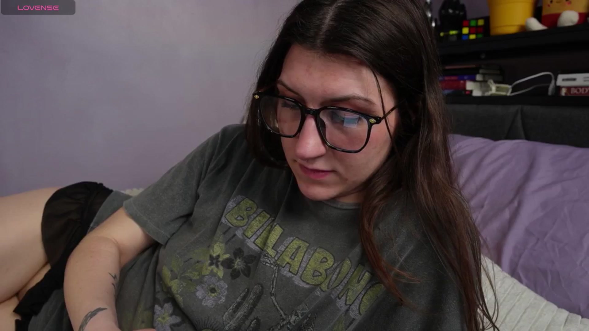 Gallery image thumbnail from Erikarose_'s myfreecams stream on, 03/18/2025, 16:33 image 3 of 20
