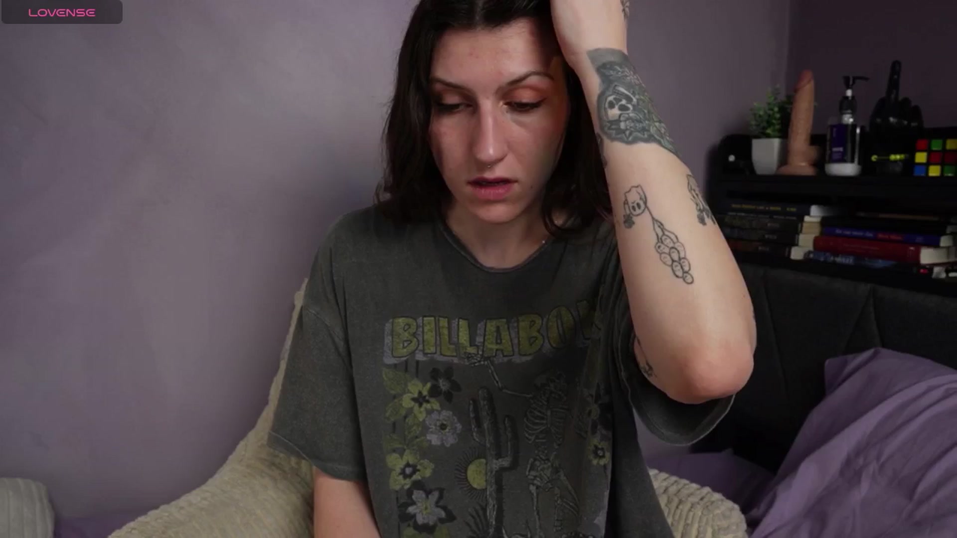 Gallery image thumbnail from Erikarose_'s myfreecams stream on, 03/18/2025, 17:24 image 6 of 20
