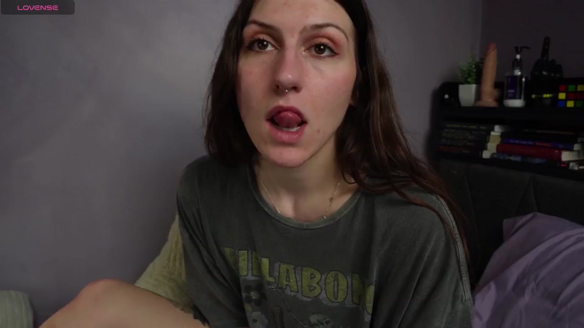 Gallery image thumbnail from Erikarose_'s myfreecams stream on, 03/18/2025, 17:24 image 3 of 20
