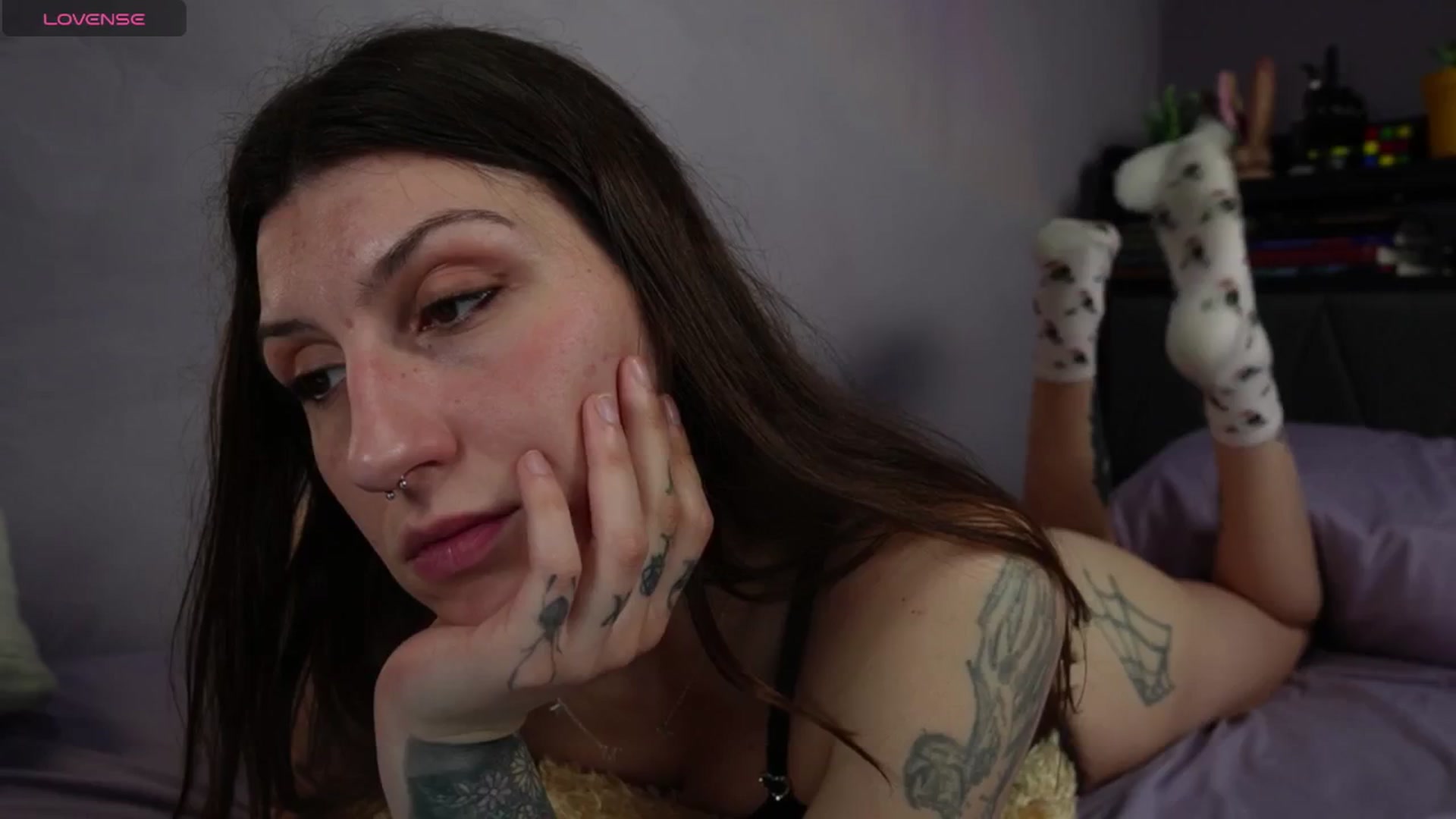 Gallery image thumbnail from Erikarose_'s myfreecams stream on, 03/20/2025, 15:36 image 18 of 20