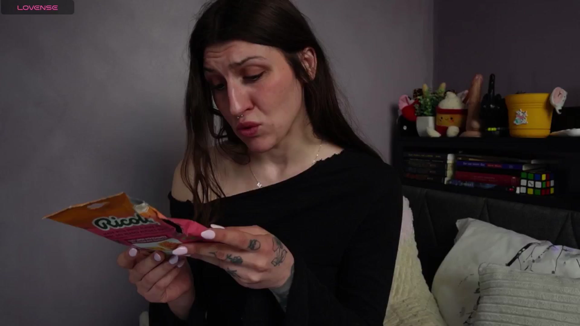 Gallery image thumbnail from Erikarose_'s myfreecams stream on, 04/11/2025, 15:59 image 14 of 20