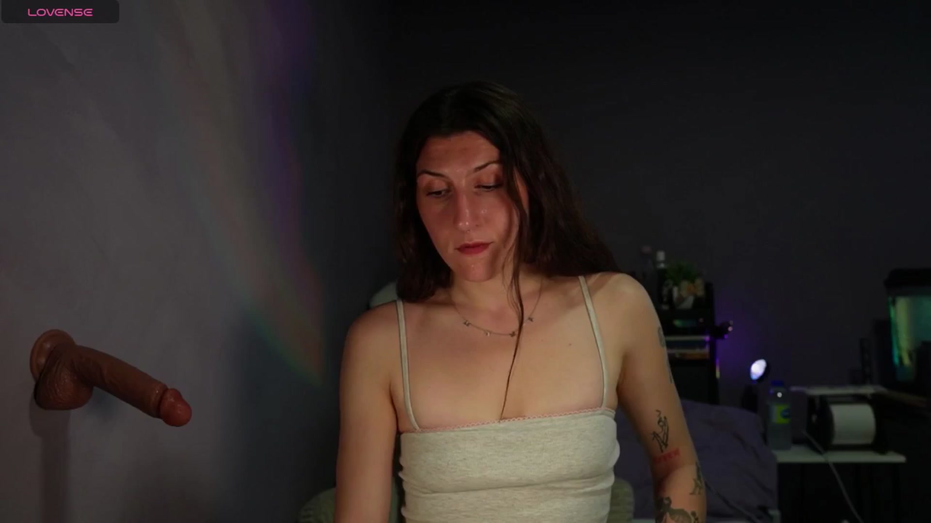 Gallery image thumbnail from Erikarose_'s myfreecams stream on, 06/04/2025, 17:42 image 12 of 20