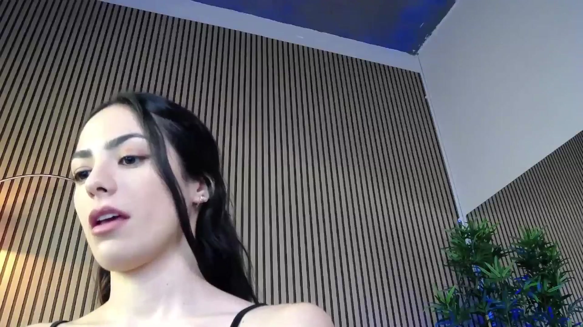 Gallery image thumbnail from Erikarossee's myfreecams stream on, 02/16/2026, 10:05 image 4 of 20