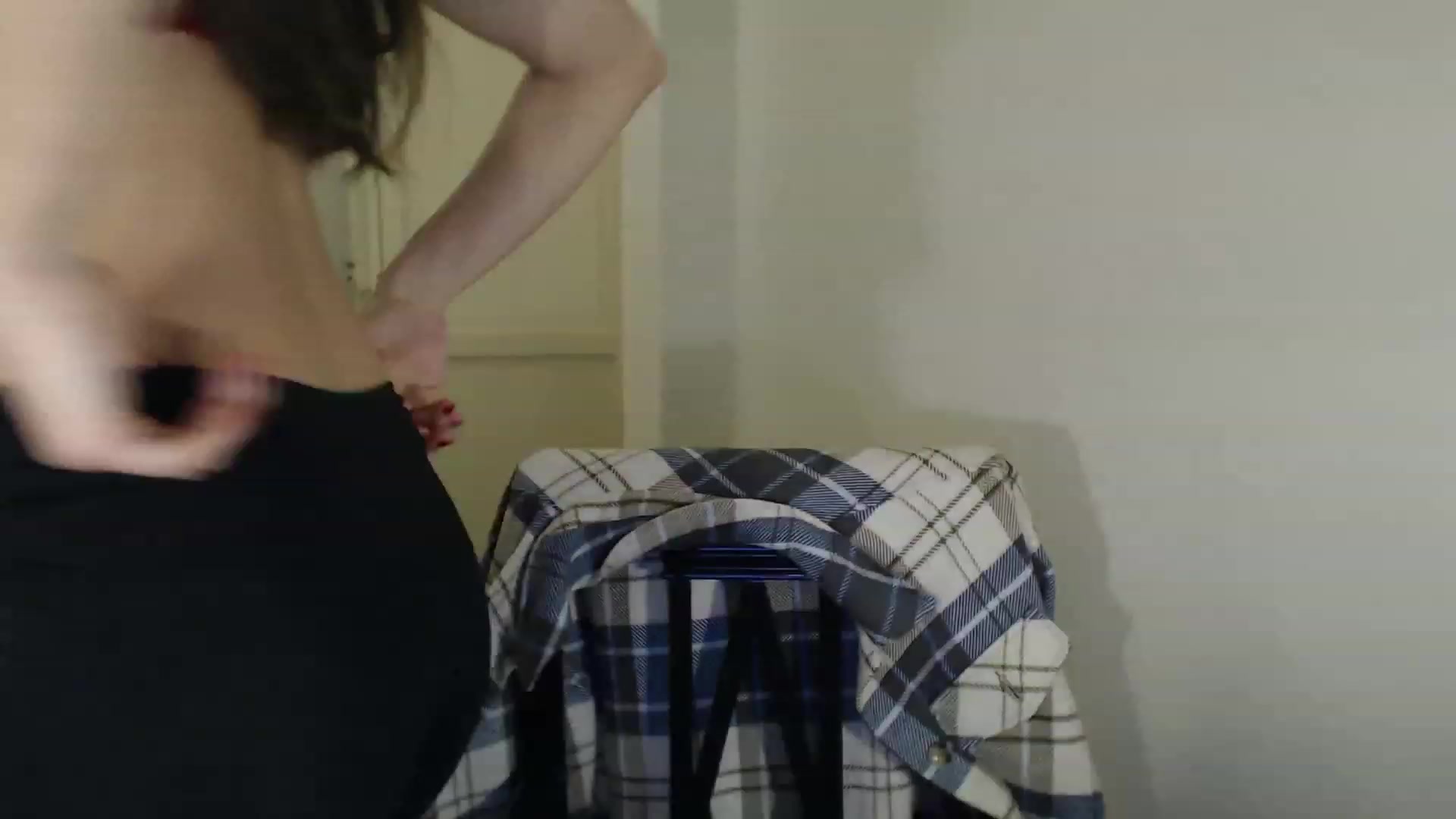 Gallery image thumbnail from ErikasMagic's myfreecams stream on, 02/14/2023, 20:34 image 13 of 20