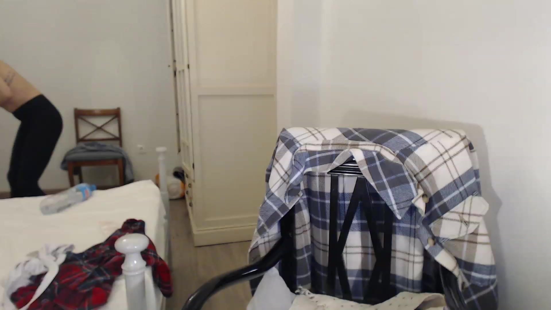 Gallery image thumbnail from ErikasMagic's myfreecams stream on, 02/20/2023, 20:40 image 15 of 20