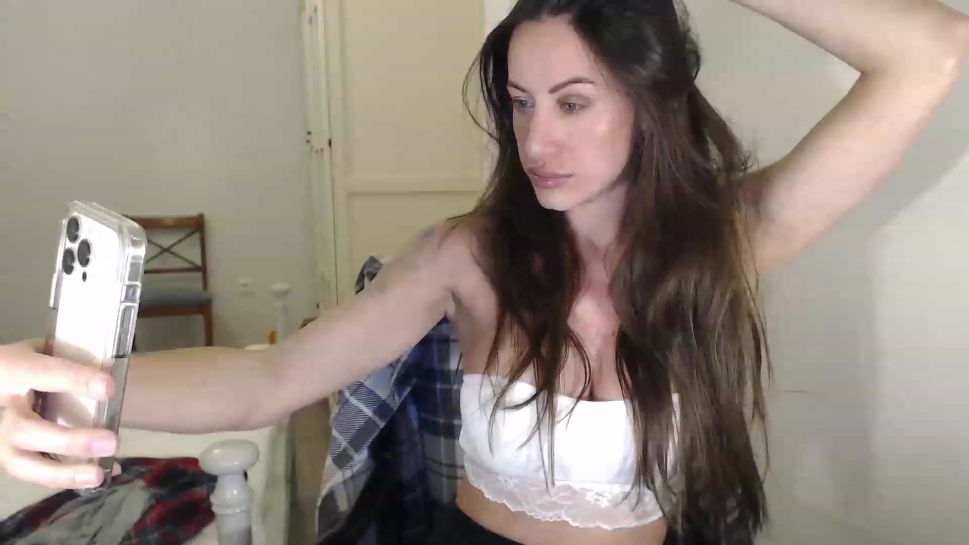 Gallery image thumbnail from ErikasMagic's myfreecams stream on, 02/22/2023, 20:07 image 1 of 20