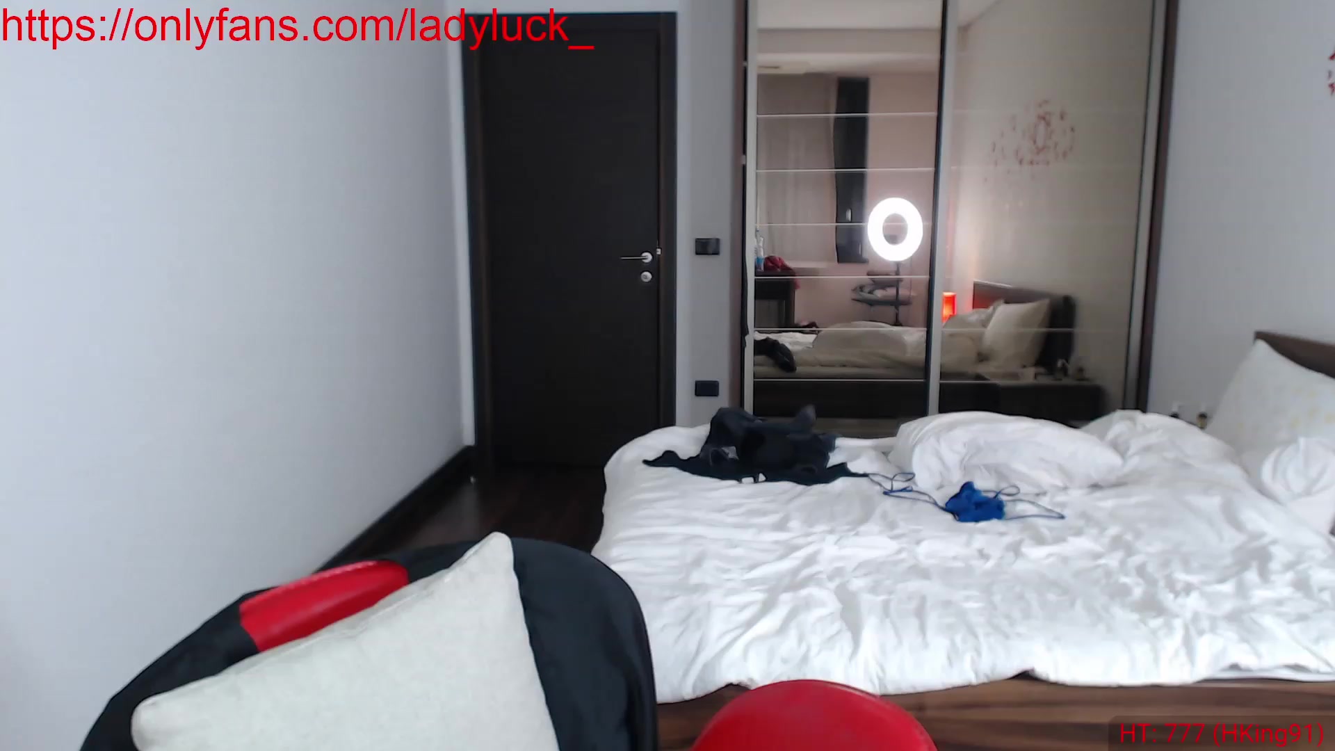 Gallery image thumbnail from ErikasMagic's myfreecams stream on, 06/06/2023, 19:40 image 11 of 20