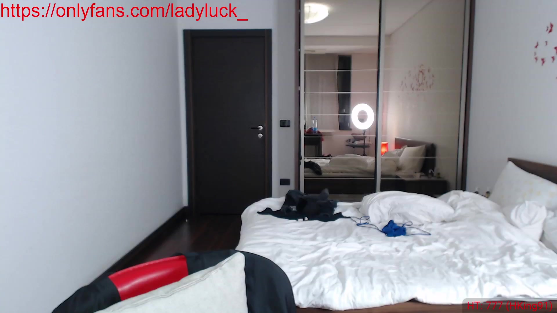 Gallery image thumbnail from ErikasMagic's myfreecams stream on, 06/06/2023, 19:40 image 20 of 20