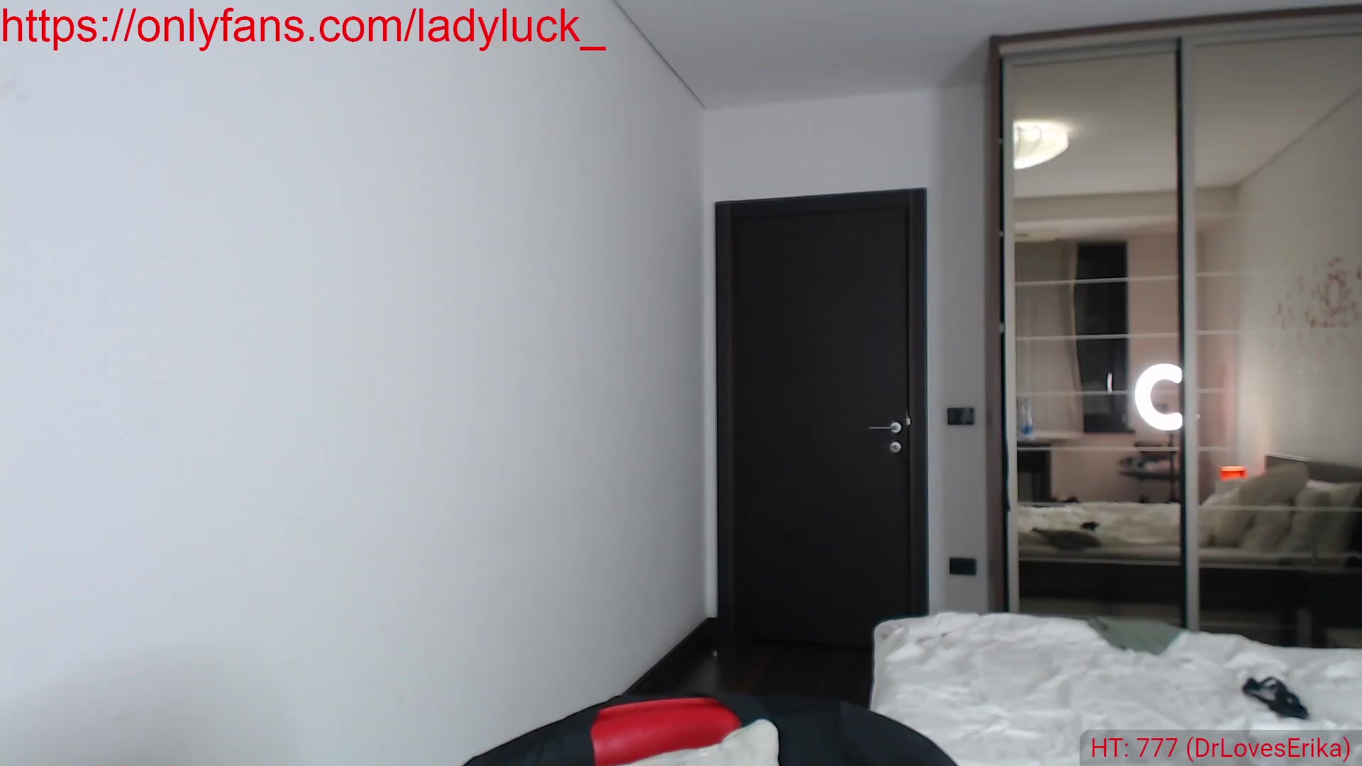 Gallery image thumbnail from ErikasMagic's myfreecams stream on, 06/08/2023, 20:32 image 3 of 20