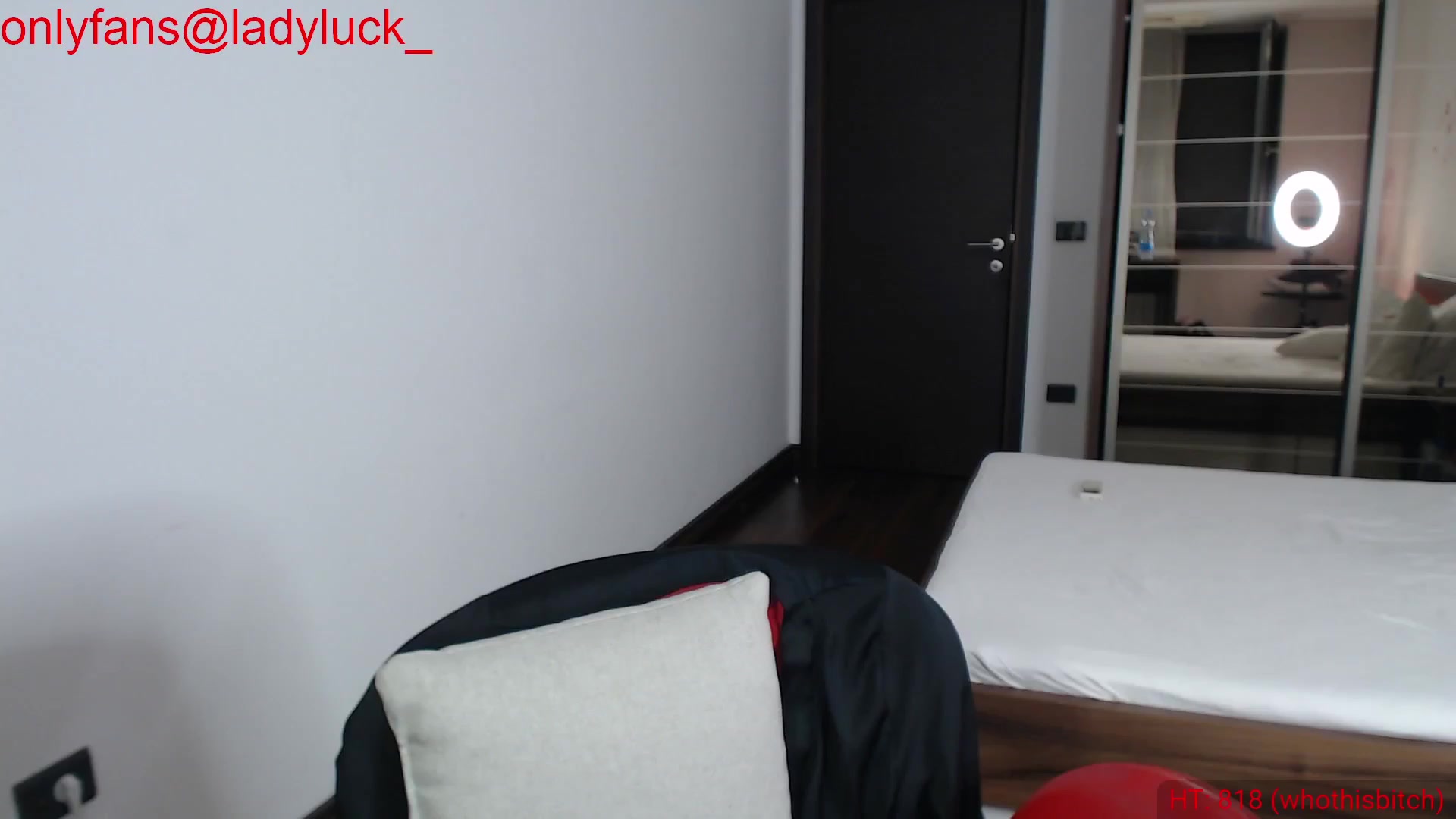 Gallery image thumbnail from ErikasMagic's myfreecams stream on, 07/21/2023, 19:42 image 5 of 20