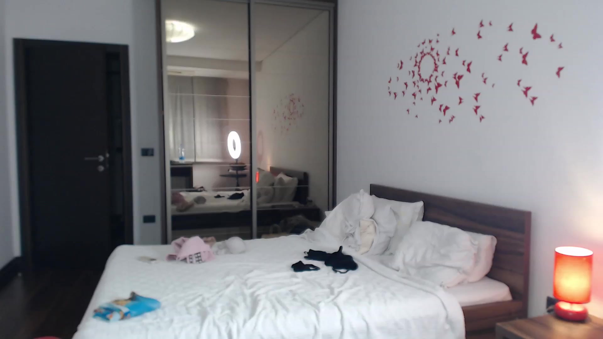 Gallery image thumbnail from ErikasMagic's myfreecams stream on, 08/04/2023, 19:58 image 19 of 20