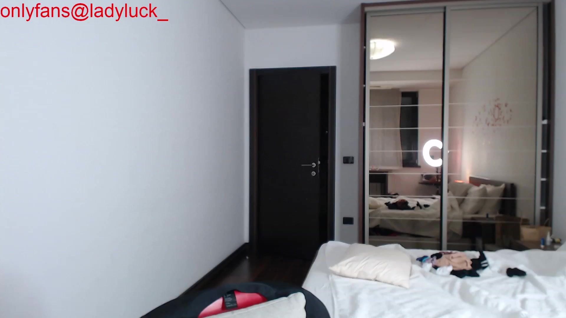 Gallery image thumbnail from ErikasMagic's myfreecams stream on, 08/27/2023, 19:55 image 5 of 20