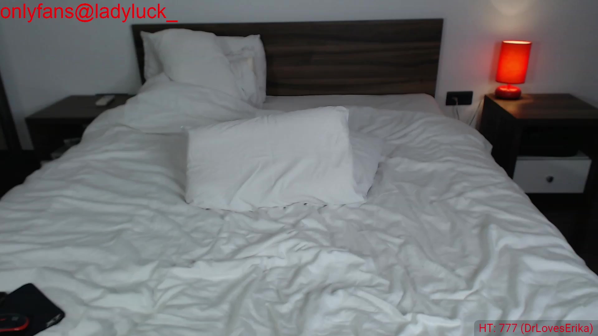Gallery image thumbnail from ErikasMagic's myfreecams stream on, 09/02/2023, 20:21 image 15 of 20