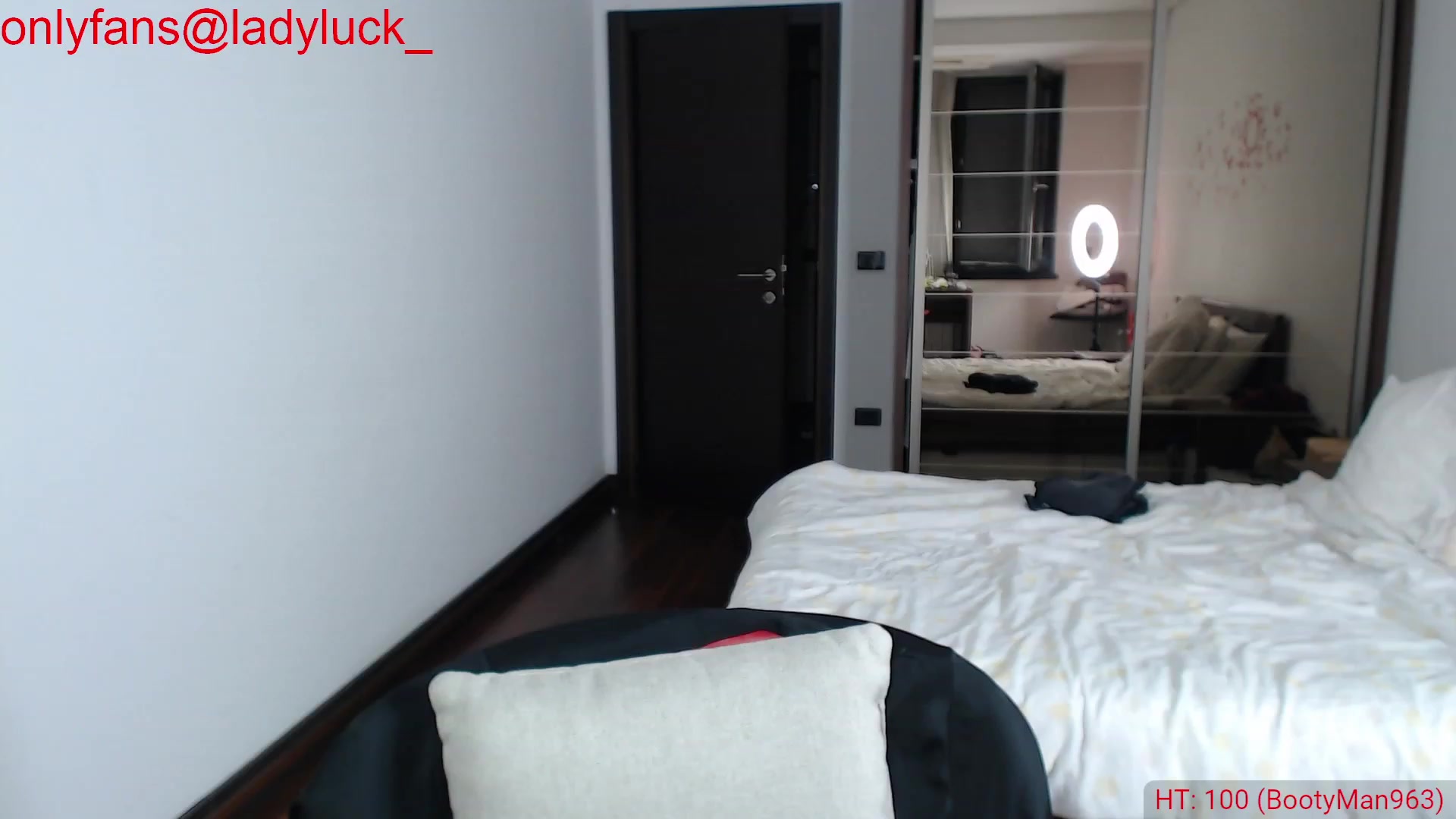 Gallery image thumbnail from ErikasMagic's myfreecams stream on, 09/09/2023, 20:24 image 5 of 20