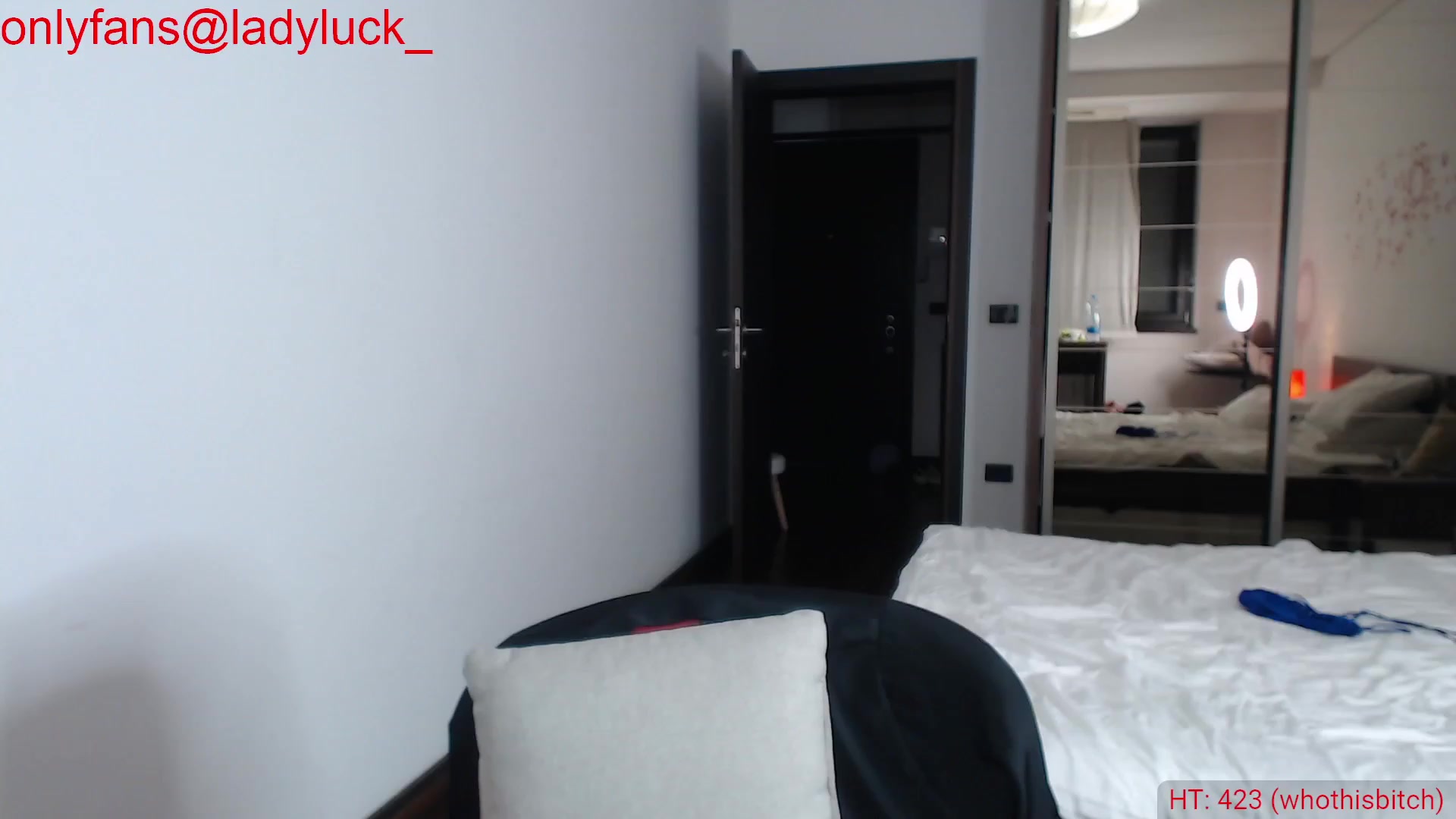 Gallery image thumbnail from ErikasMagic's myfreecams stream on, 09/13/2023, 20:00 image 5 of 20