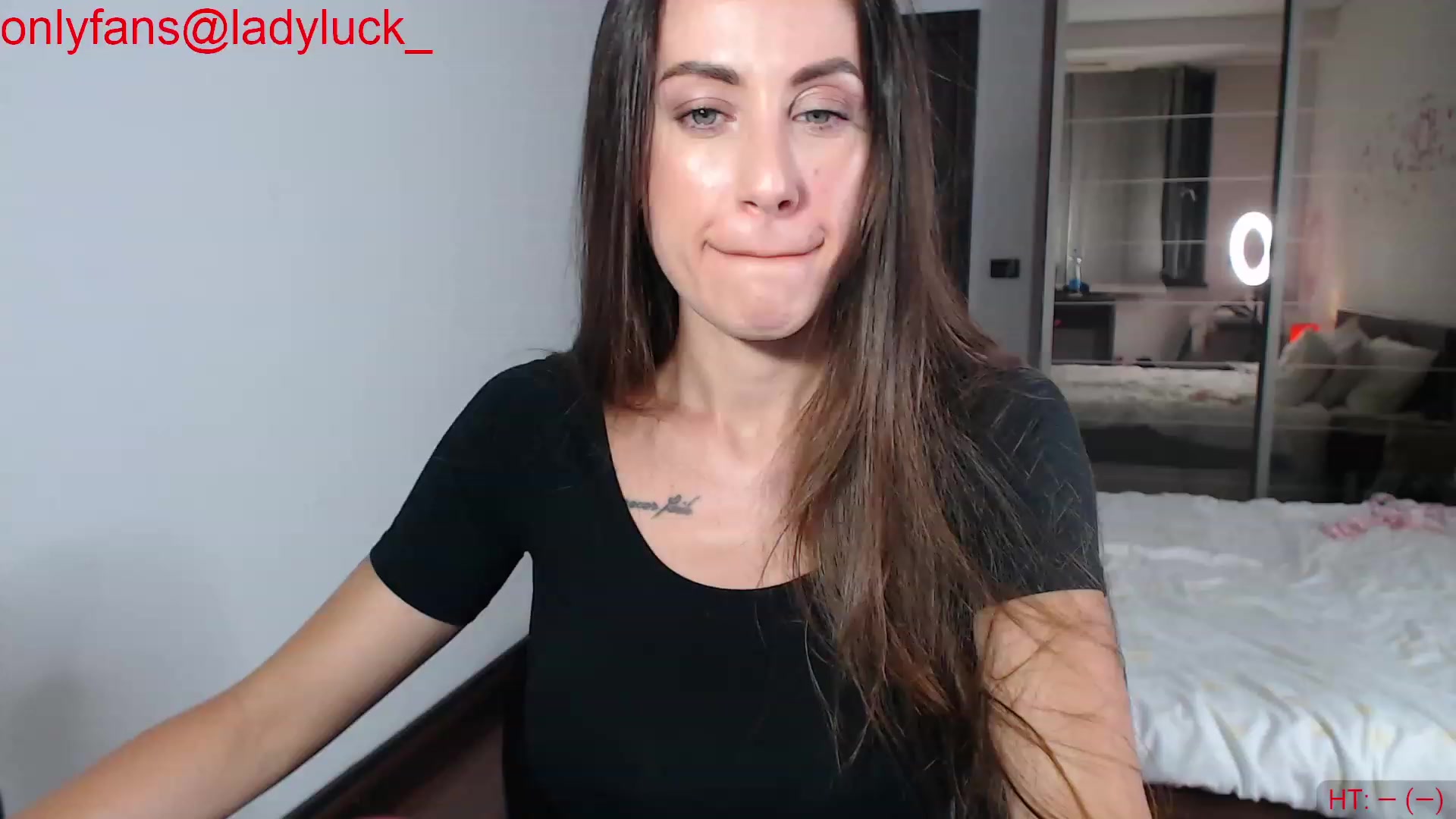 Gallery image thumbnail from ErikasMagic's myfreecams stream on, 09/25/2023, 19:53 image 2 of 20