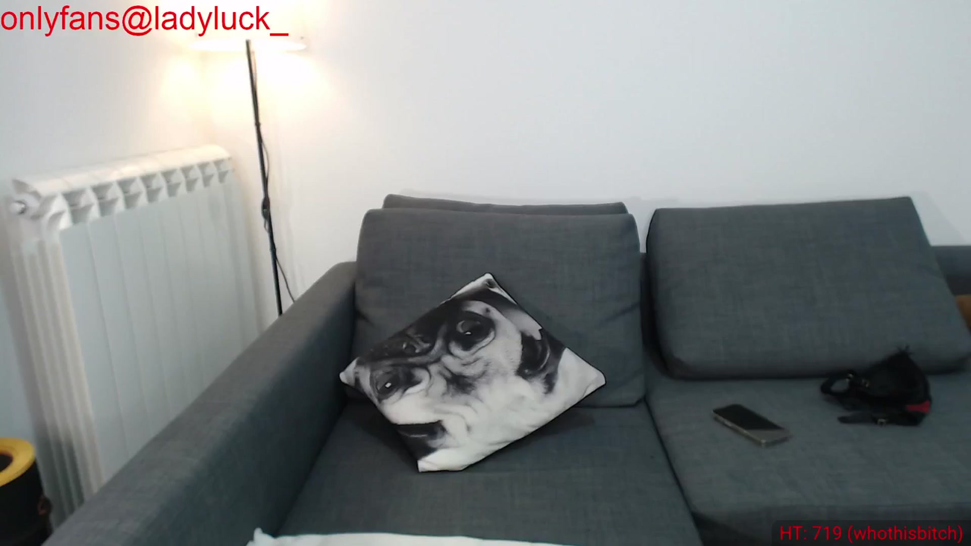Gallery image thumbnail from ErikasMagic's myfreecams stream on, 03/18/2024, 20:34 image 5 of 20