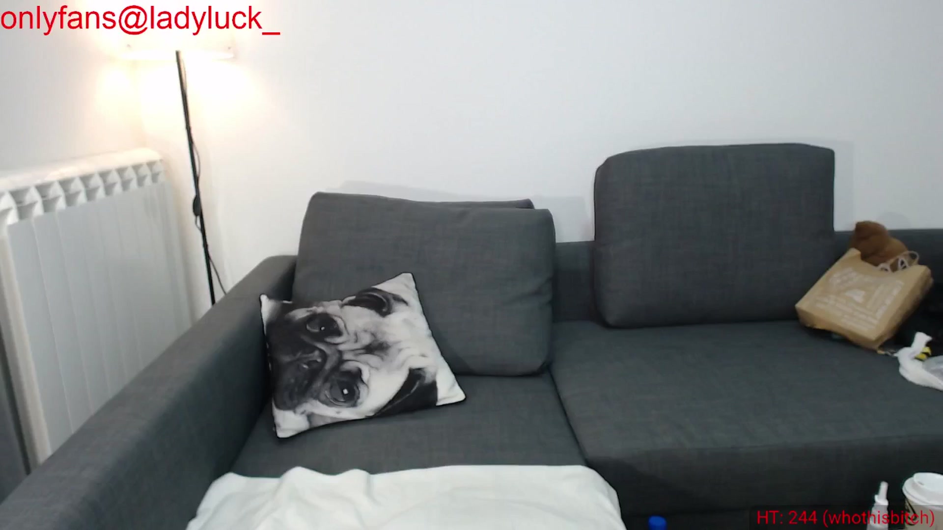 Gallery image thumbnail from ErikasMagic's myfreecams stream on, 05/08/2024, 19:42 image 4 of 20
