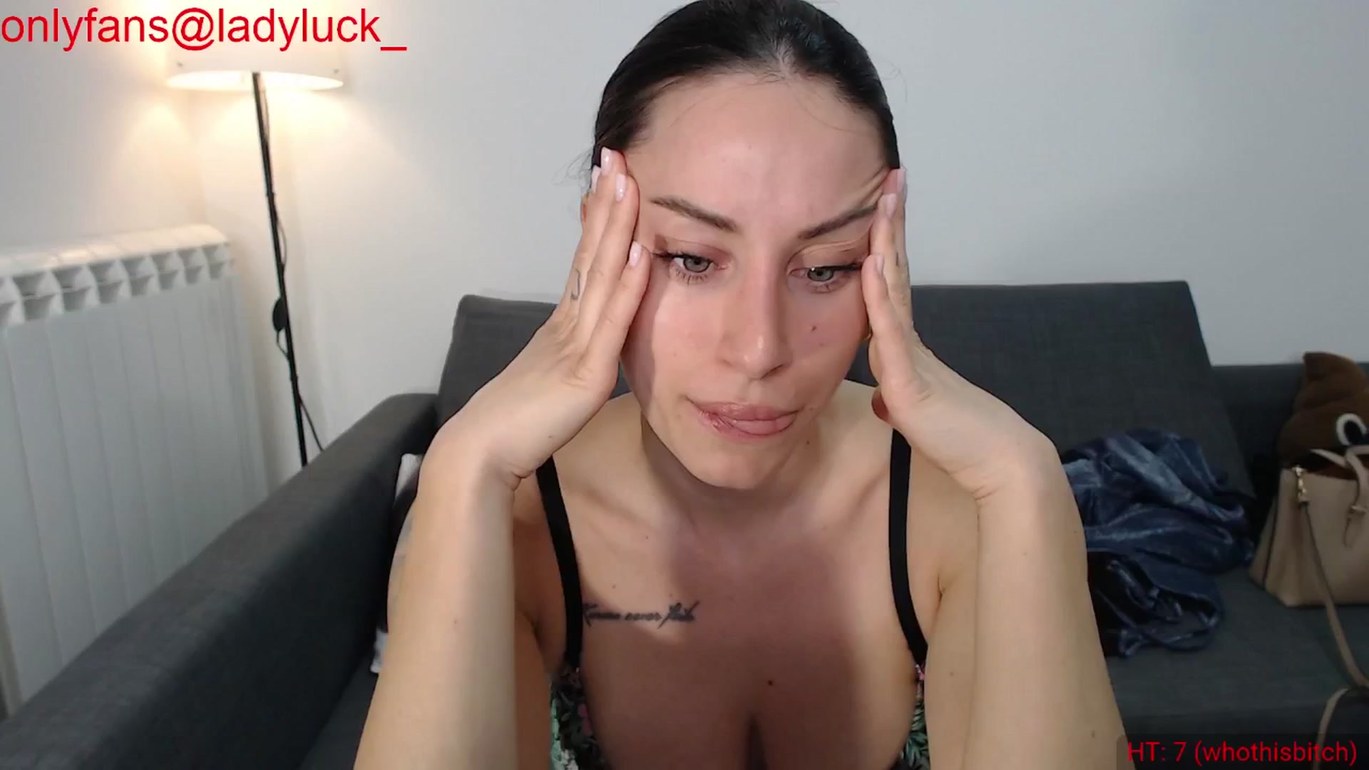 Gallery image thumbnail from ErikasMagic's myfreecams stream on, 05/14/2024, 19:25 image 8 of 20