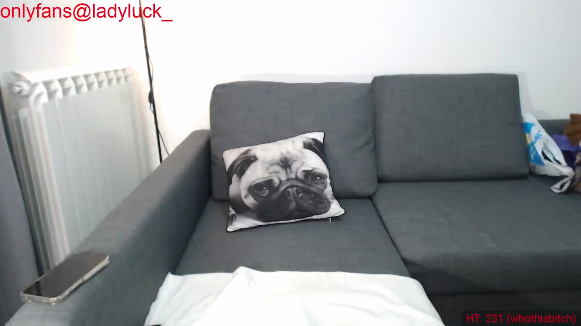 Gallery image thumbnail from ErikasMagic's myfreecams stream on, 05/15/2024, 19:24 image 16 of 20