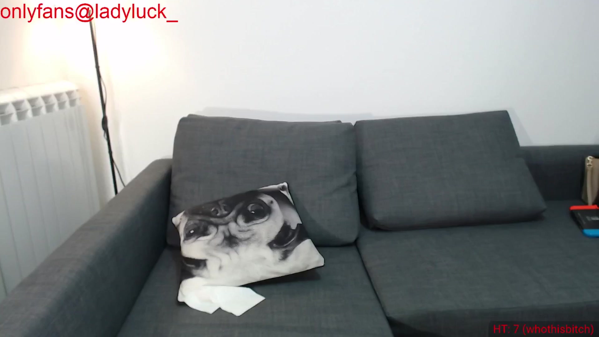 Gallery image thumbnail from ErikasMagic's myfreecams stream on, 05/30/2024, 19:23 image 5 of 20