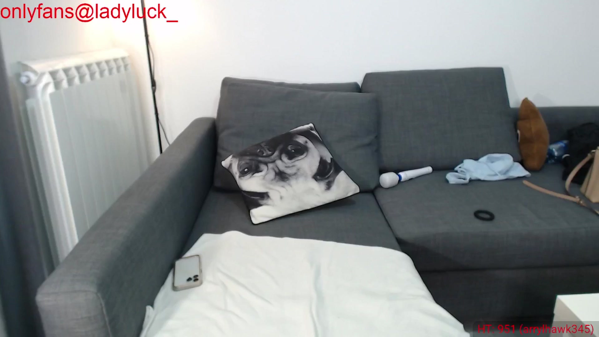 Gallery image thumbnail from ErikasMagic's myfreecams stream on, 06/26/2024, 16:45 image 19 of 20