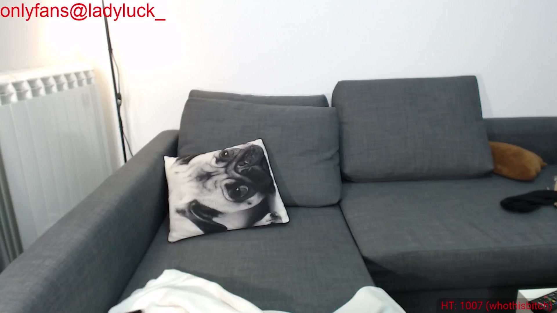 Gallery image thumbnail from ErikasMagic's myfreecams stream on, 07/01/2024, 19:59 image 6 of 20
