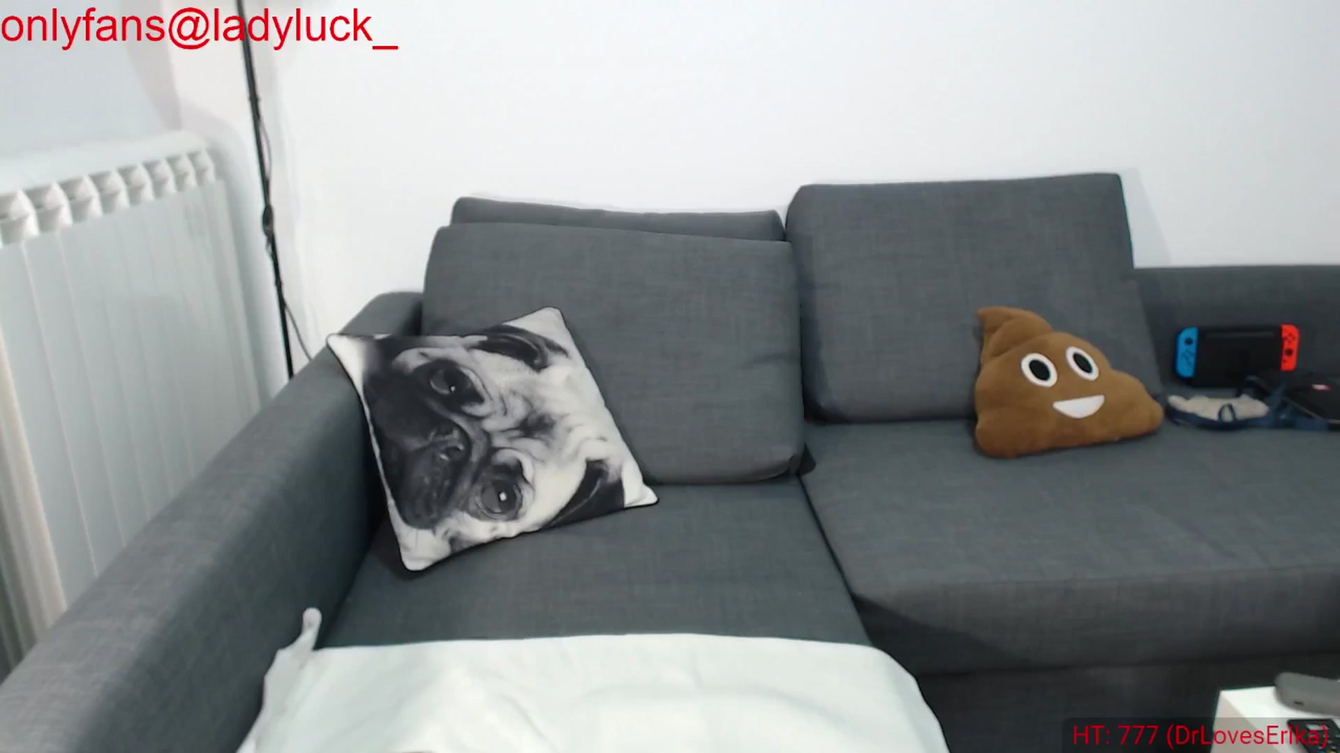 Gallery image thumbnail from ErikasMagic's myfreecams stream on, 08/03/2024, 19:28 image 6 of 20