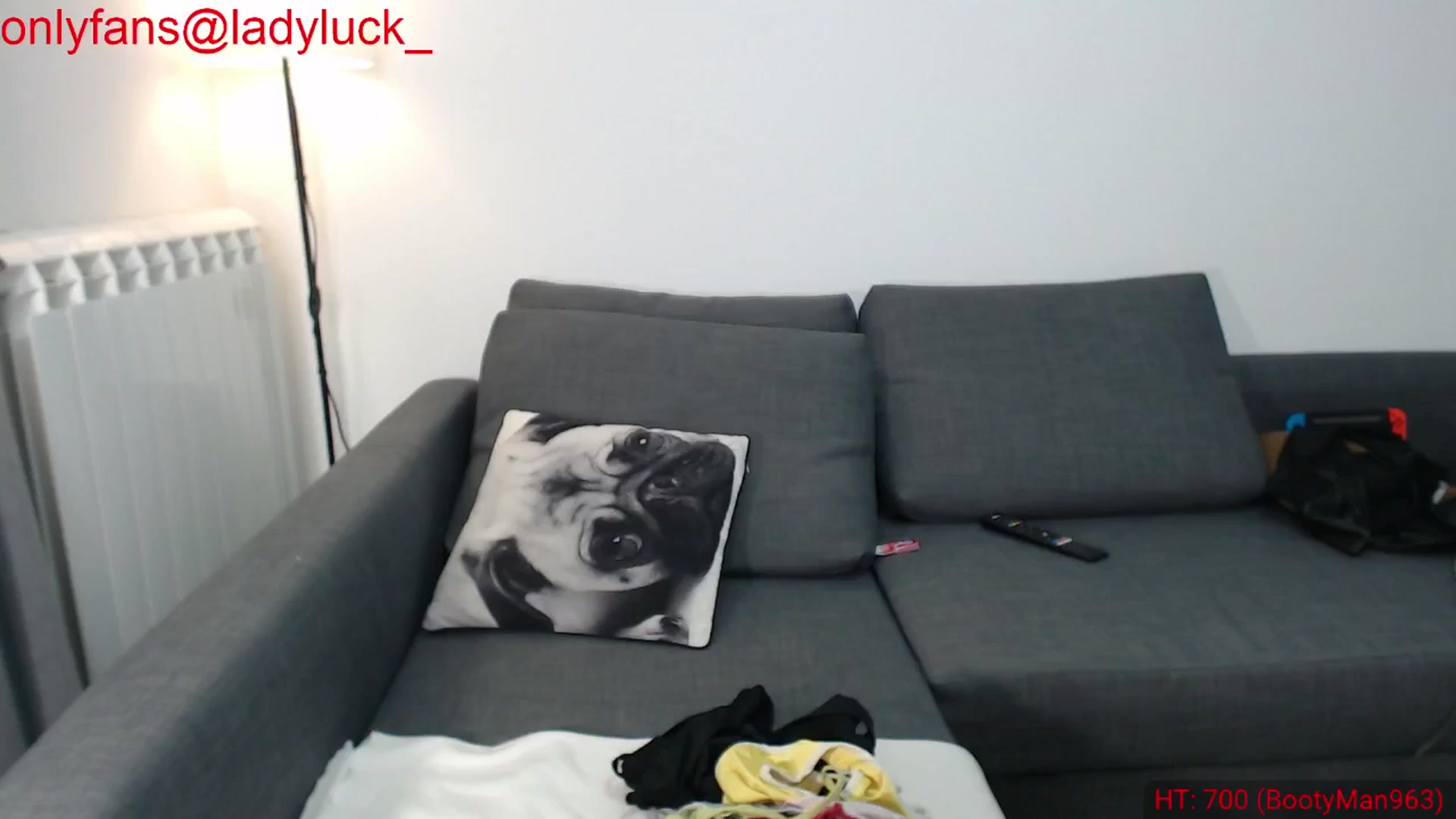 Gallery image thumbnail from ErikasMagic's myfreecams stream on, 08/09/2024, 19:35 image 19 of 20