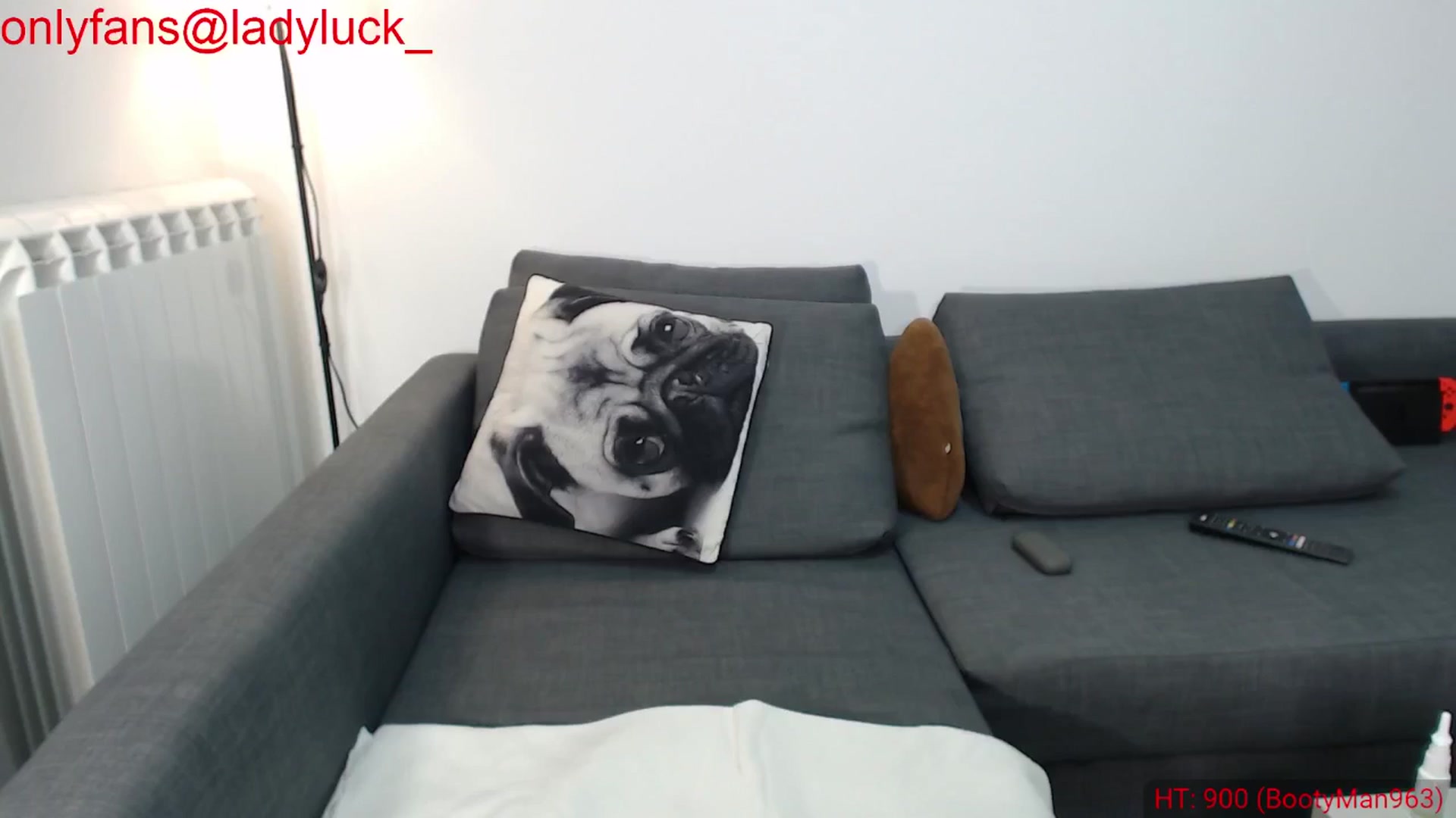 Gallery image thumbnail from ErikasMagic's myfreecams stream on, 08/10/2024, 19:30 image 4 of 20