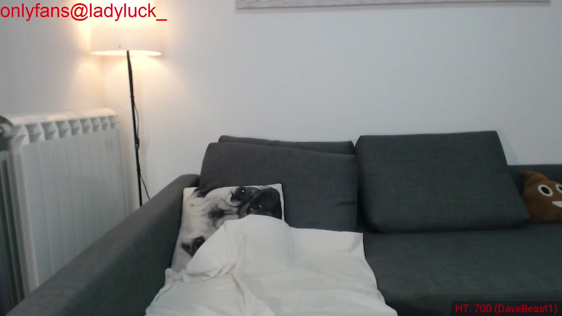 Gallery image thumbnail from ErikasMagic's myfreecams stream on, 09/08/2024, 19:29 image 19 of 20