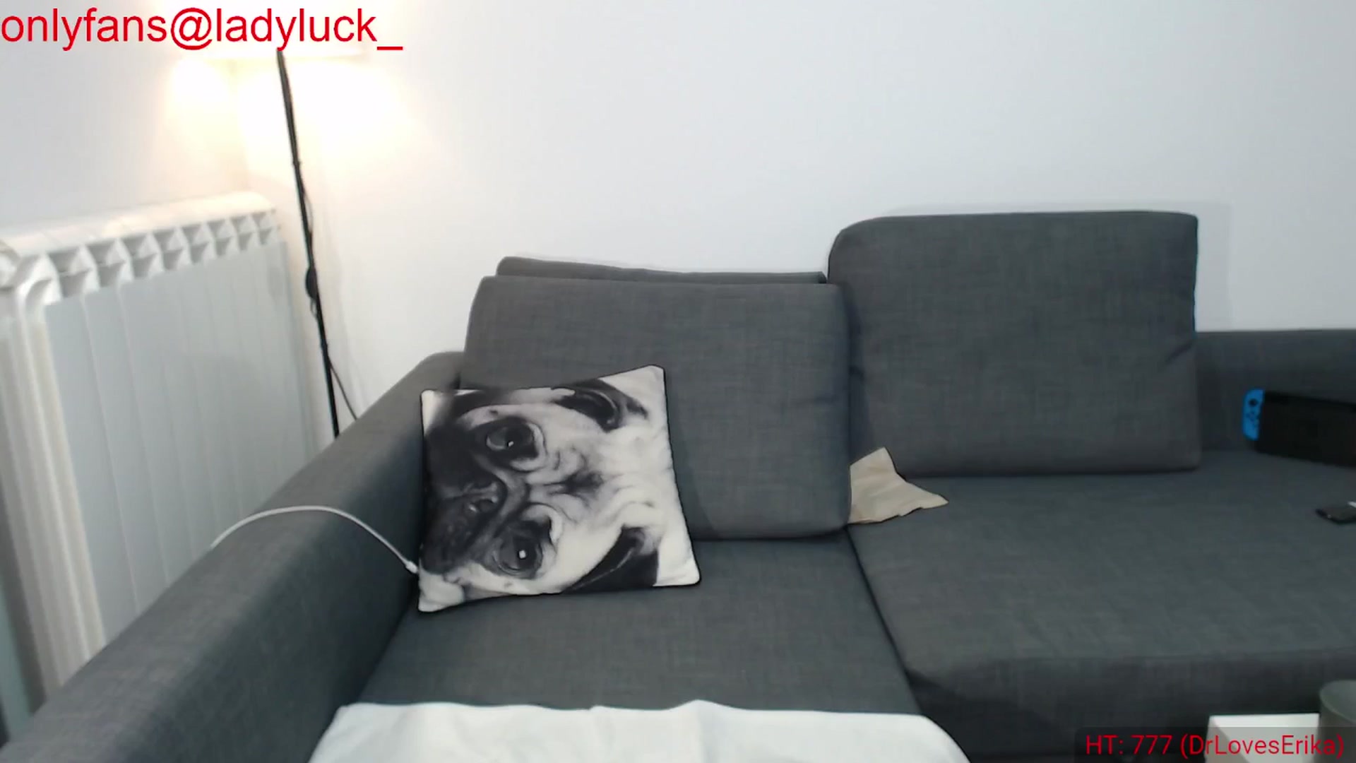 Gallery image thumbnail from ErikasMagic's myfreecams stream on, 10/05/2024, 19:22 image 13 of 20