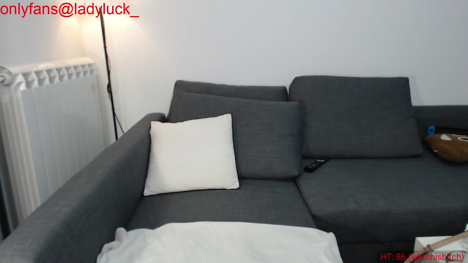 Gallery image thumbnail from ErikasMagic's myfreecams stream on, 10/18/2024, 19:49 image 2 of 20