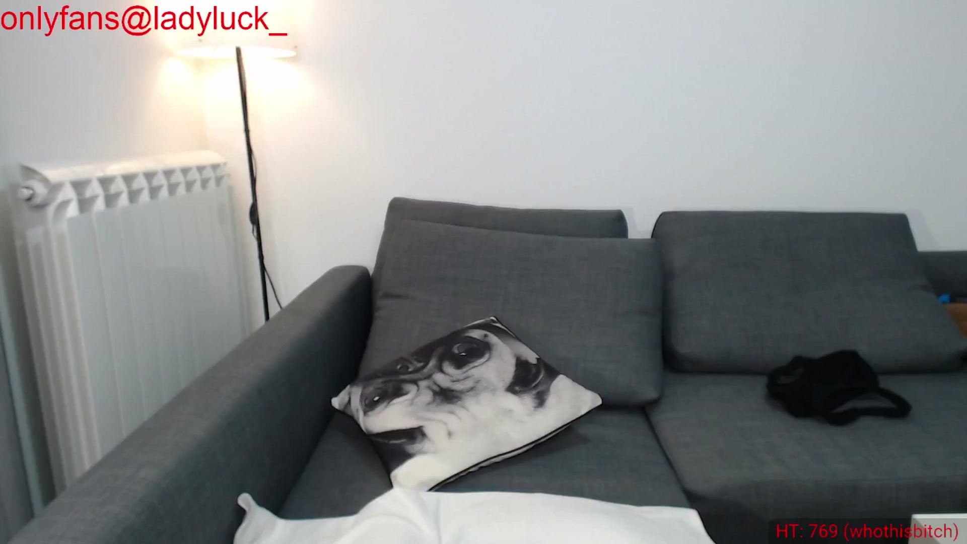 Gallery image thumbnail from ErikasMagic's myfreecams stream on, 10/24/2024, 19:26 image 18 of 20