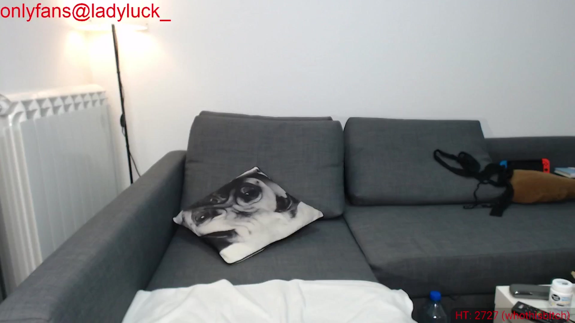Gallery image thumbnail from ErikasMagic's myfreecams stream on, 11/01/2024, 20:37 image 14 of 20