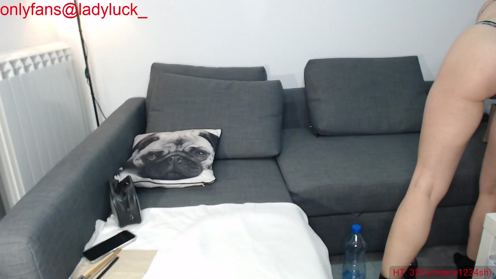 Gallery image thumbnail from ErikasMagic's myfreecams stream on, 11/29/2024, 16:34 image 3 of 20