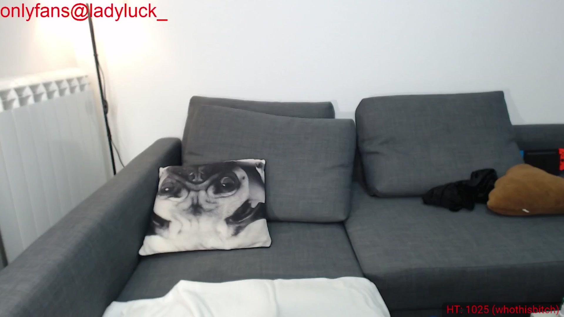 Gallery image thumbnail from ErikasMagic's myfreecams stream on, 01/01/2025, 21:05 image 18 of 20