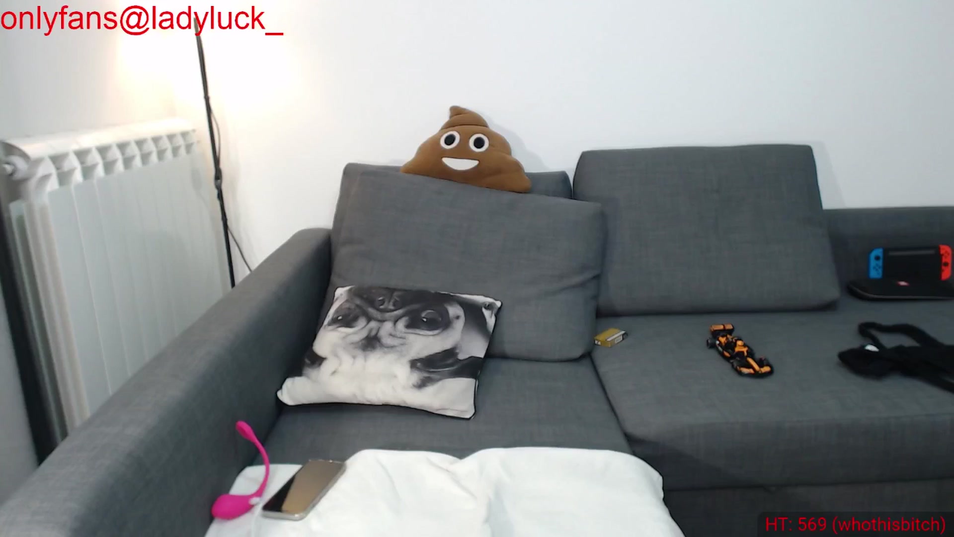 Gallery image thumbnail from ErikasMagic's myfreecams stream on, 03/11/2025, 20:45 image 14 of 20