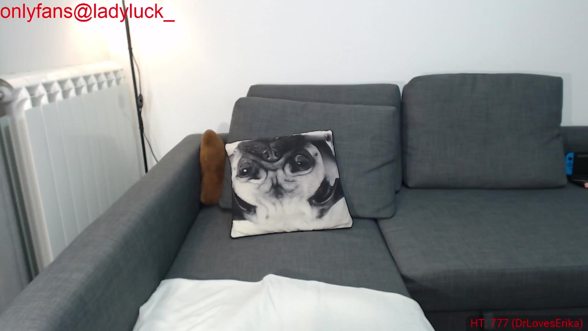 Gallery image thumbnail from ErikasMagic's myfreecams stream on, 03/23/2025, 20:44 image 16 of 20